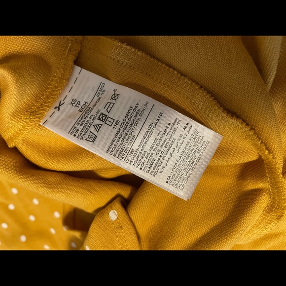 Mustard Yellow Stretchy Knee-Length Dress - Picture 4 of 5